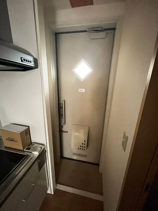 物件内観写真22　(玄関)