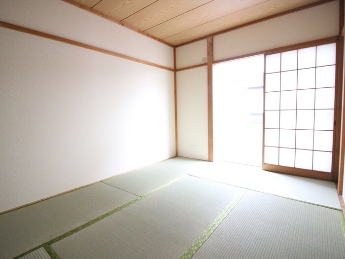 物件内観写真11　(居室)