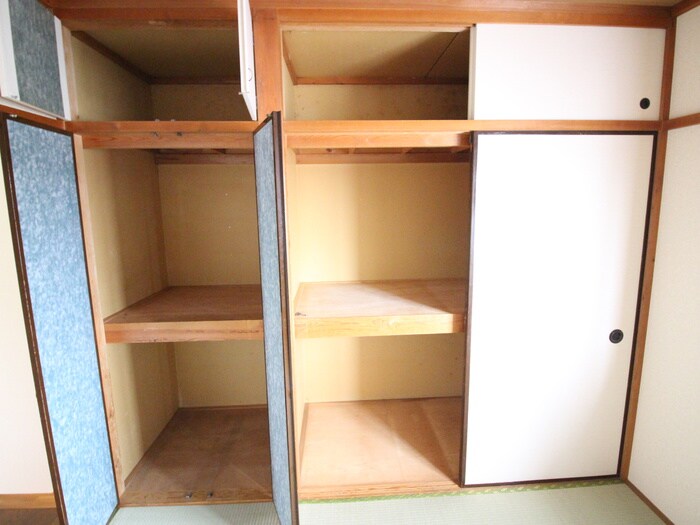 物件内観写真15　(収納)