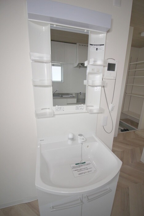 物件内観写真14　(洗面)