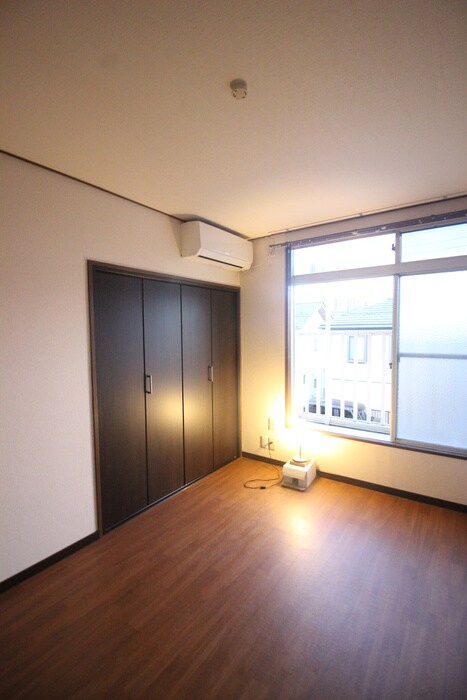 物件内観写真14　(居室)
