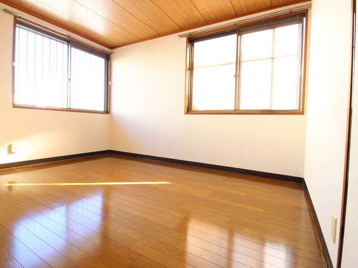 物件内観写真11　(居室)