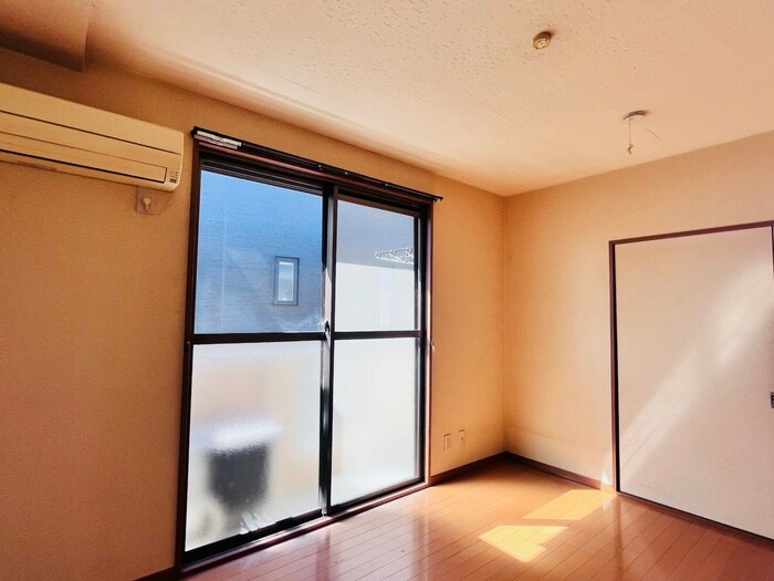 物件内観写真21　(居室)