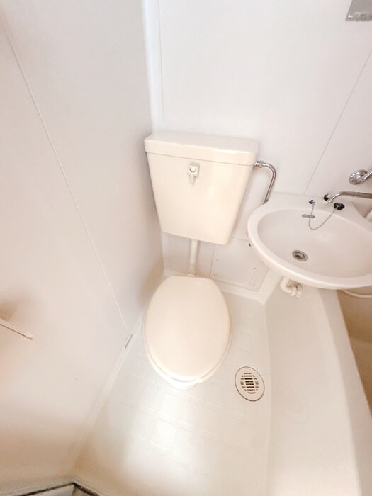 物件内観写真12　(トイレ)