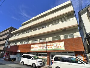 ピュア入船外観写真