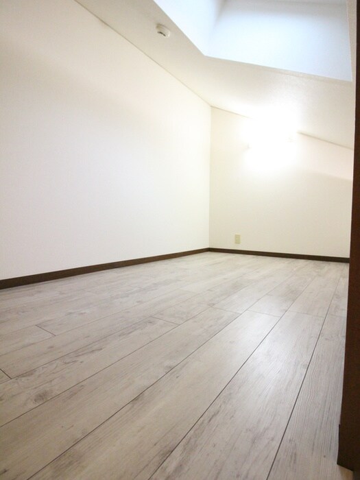 物件内観写真17　(ロフト)