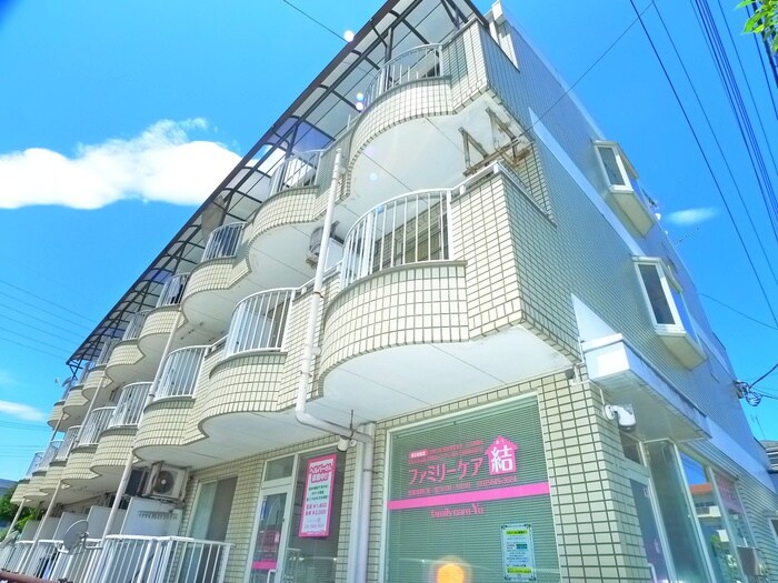 ヴィラ・ファニーの物件外観写真