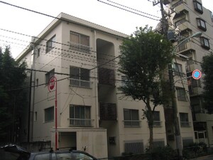 パ－ルハイツ祐天寺(301)外観写真