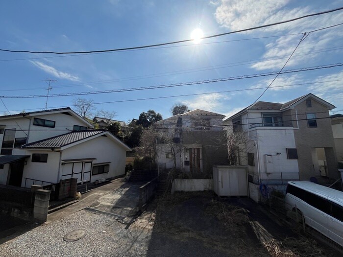 物件内観写真16　(室内からの展望)