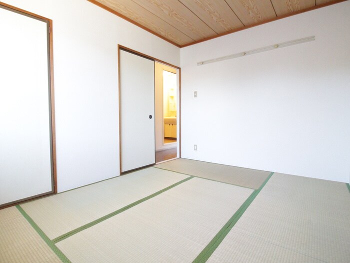 物件内観写真19　(居室)