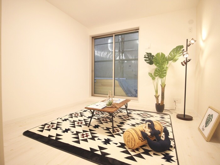 物件内観写真8　(居室)