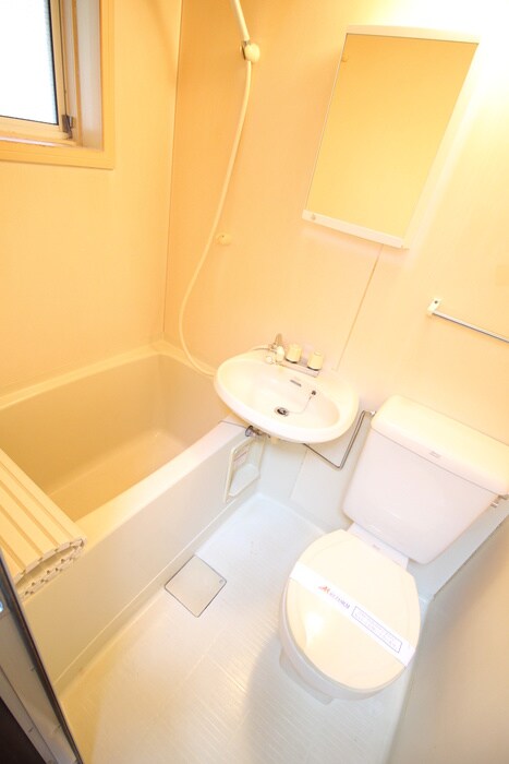 物件内観写真10　(バス／シャワールーム等)