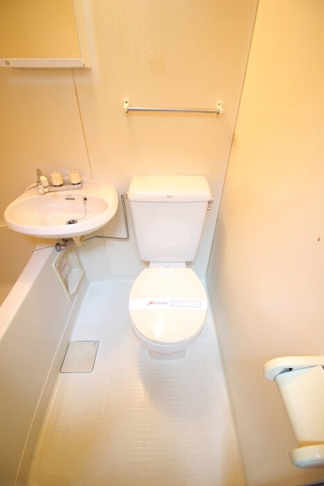 物件内観写真11　(トイレ)