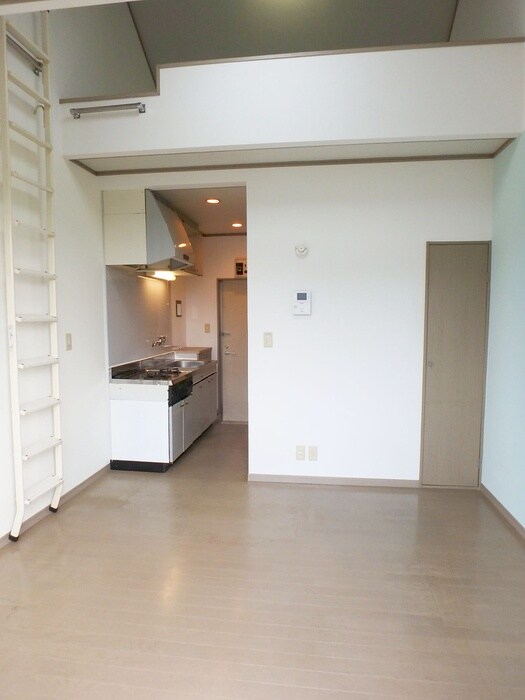 物件内観写真9　(居室)