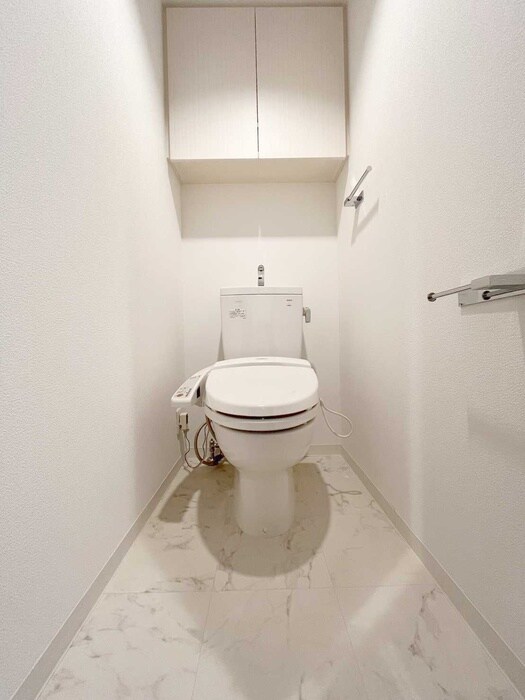 物件内観写真14　(トイレ)