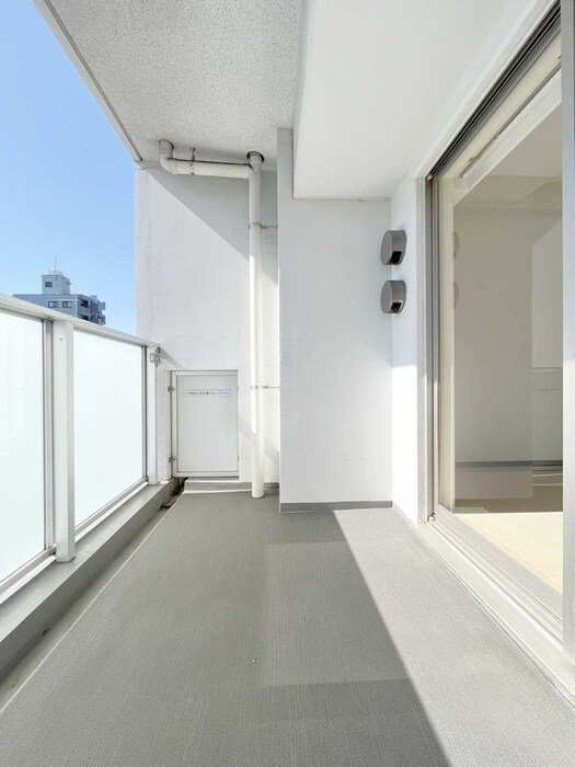 物件内観写真16　(ベランダ・バルコニー)