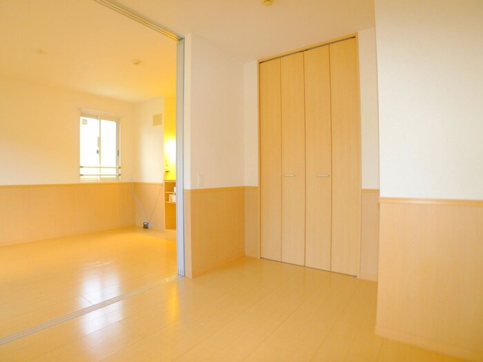 物件内観写真11　(居室)