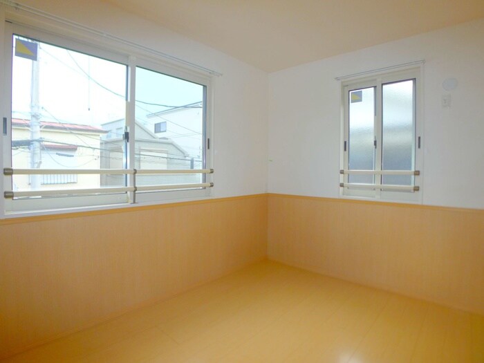 物件内観写真21　(居室)