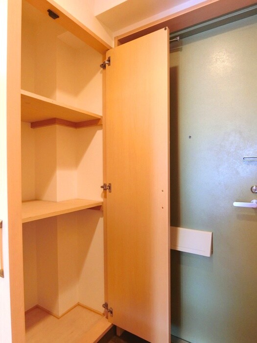 物件内観写真17　(靴箱)