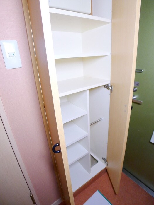 物件内観写真19　(靴箱)