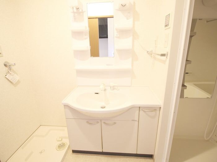 物件内観写真21　(洗面)