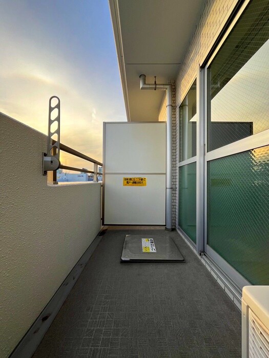 物件内観写真16　(ベランダ・バルコニー)