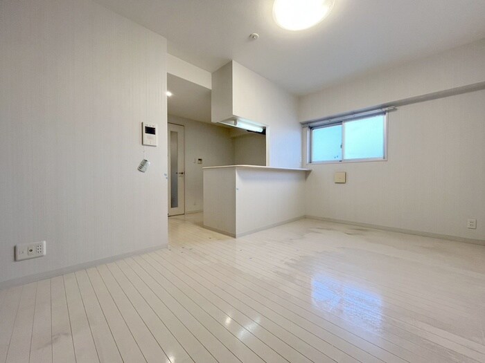 物件内観写真18　(居室)