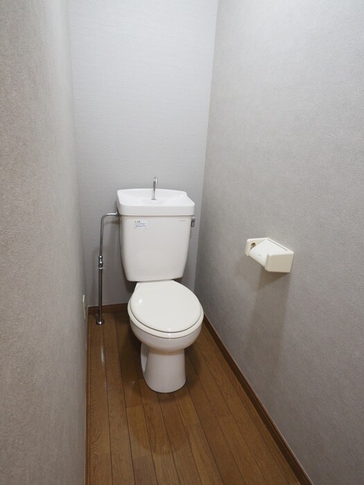 物件内観写真13　(トイレ)