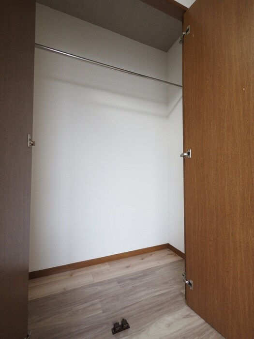 物件内観写真22　(収納)