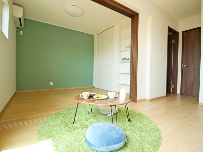 物件内観写真9　(居室)