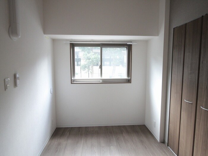 物件内観写真8　(廊下)