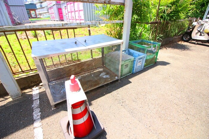 物件外観写真6　(建物設備)