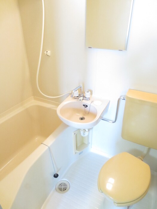 物件内観写真12　(バス／シャワールーム等)