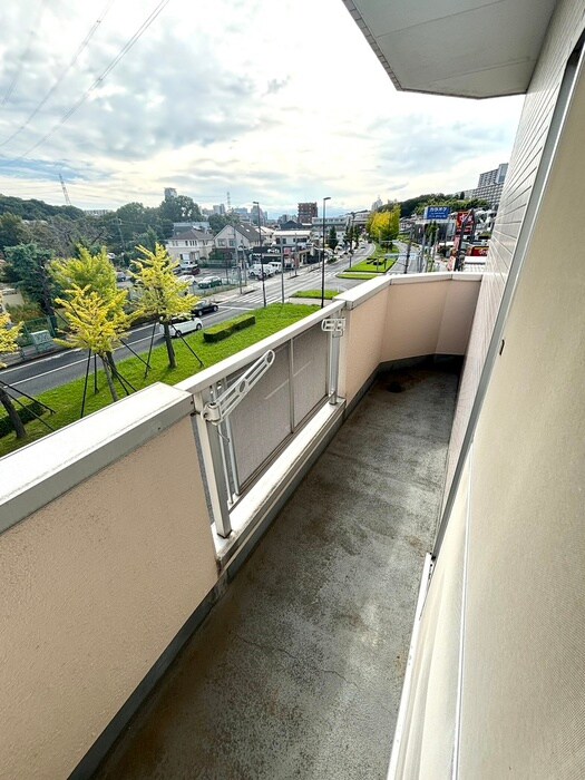 物件内観写真16　(ベランダ・バルコニー)