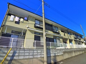 プロス・ペール八柱外観写真