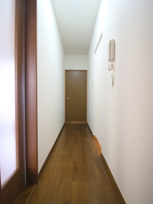 物件内観写真7　(廊下)