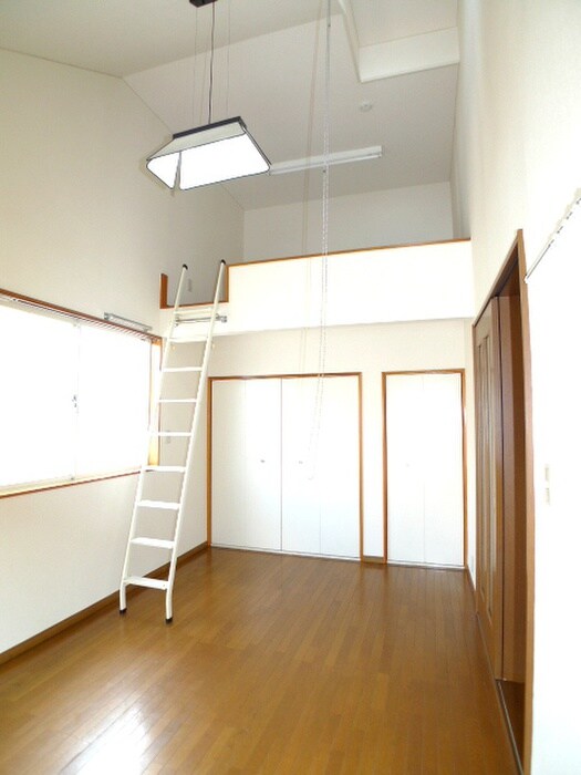 物件内観写真7　(居室)