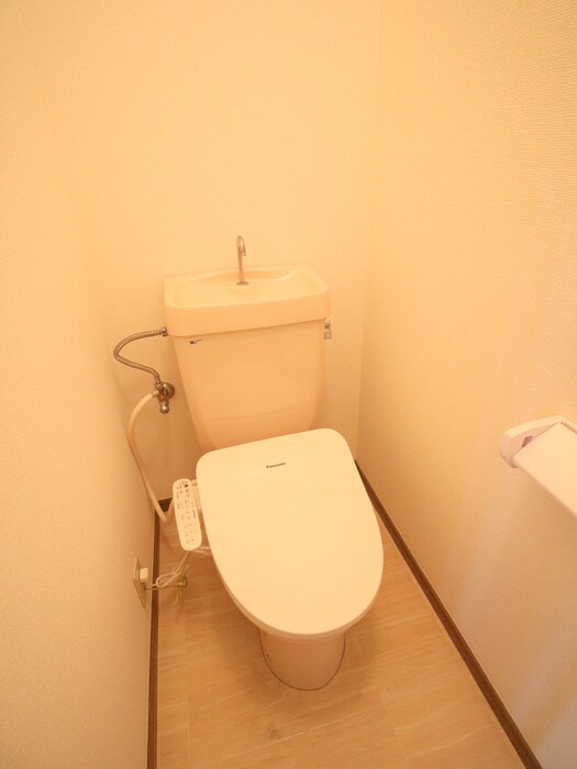 物件内観写真16　(トイレ)