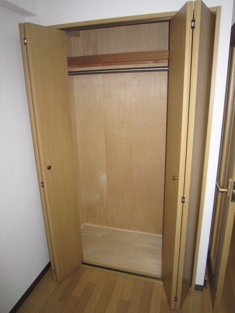 物件内観写真8　(収納)