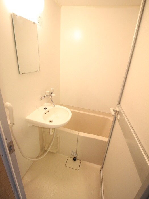 物件内観写真10　(バス／シャワールーム等)