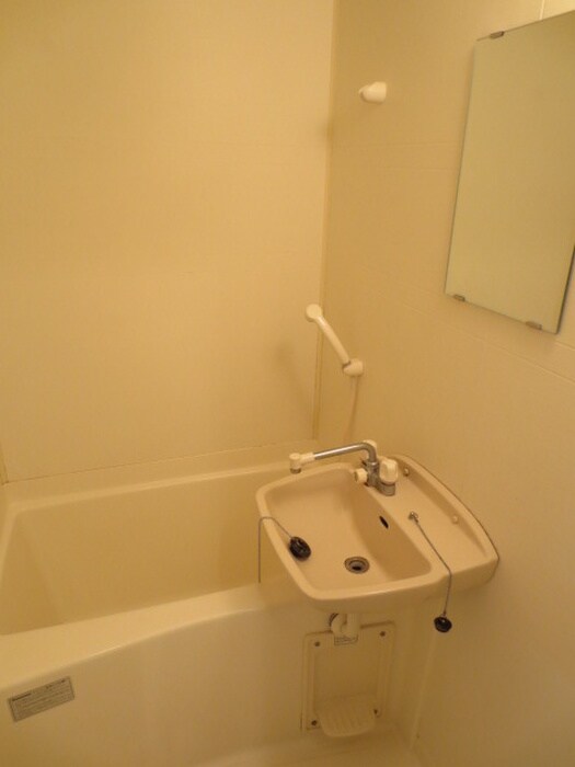 物件内観写真13　(バス／シャワールーム等)