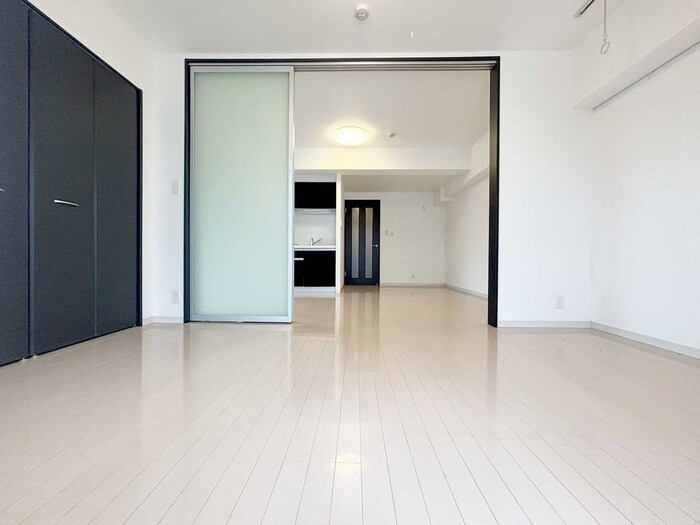 物件内観写真6　(居室)