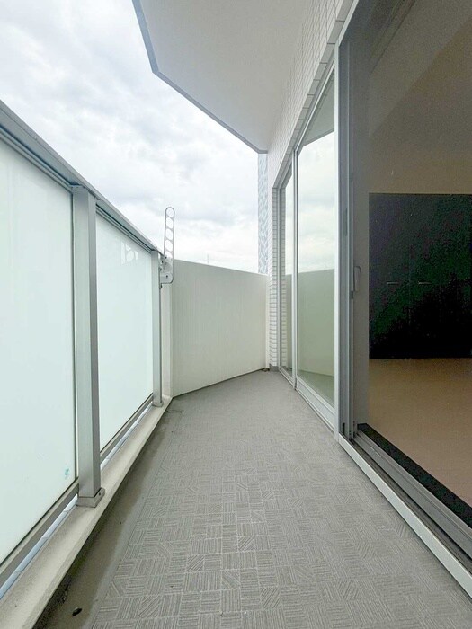 物件内観写真13　(ベランダ・バルコニー)