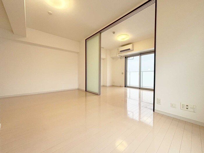 物件内観写真14　(居室)