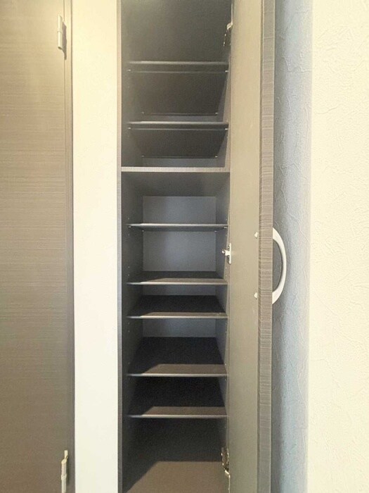 物件内観写真19　(靴箱)