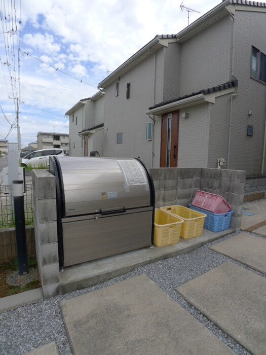 物件外観写真4　(建物設備)