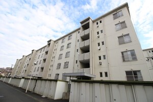 入間ビレッジ4号棟(104)外観写真