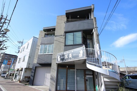 野口ビル外観写真