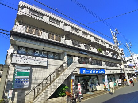 ヴァンヴェール志津外観写真