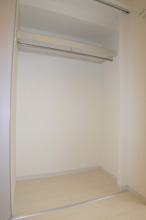 物件内観写真9　(収納)